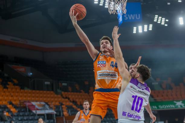 巴萨瓦雷迪 巴萨瓦雷迪